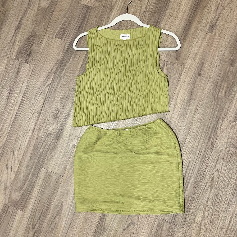 Revolve 2 piece set - size Small